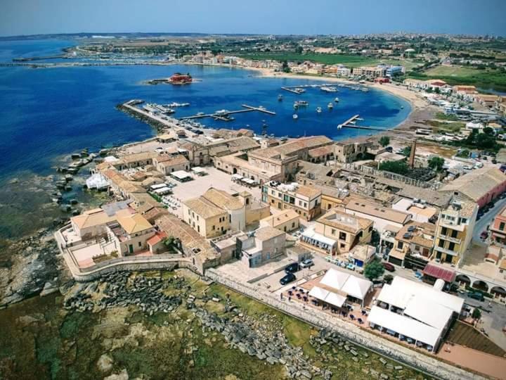Hotel Casa Maritri Locazione Turistica Marzamemi Exterior foto