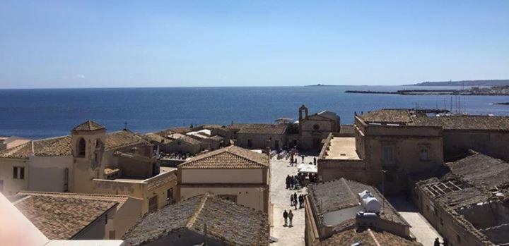 Hotel Casa Maritri Locazione Turistica Marzamemi Exterior foto